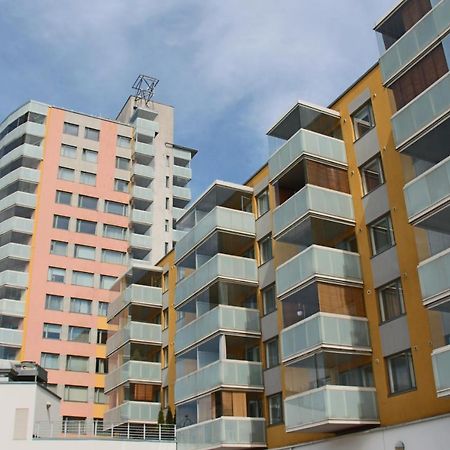 New Modern 4-Room Apartment With Big Balcony And Undeground Parking In Center Of Ταλίν Εξωτερικό φωτογραφία